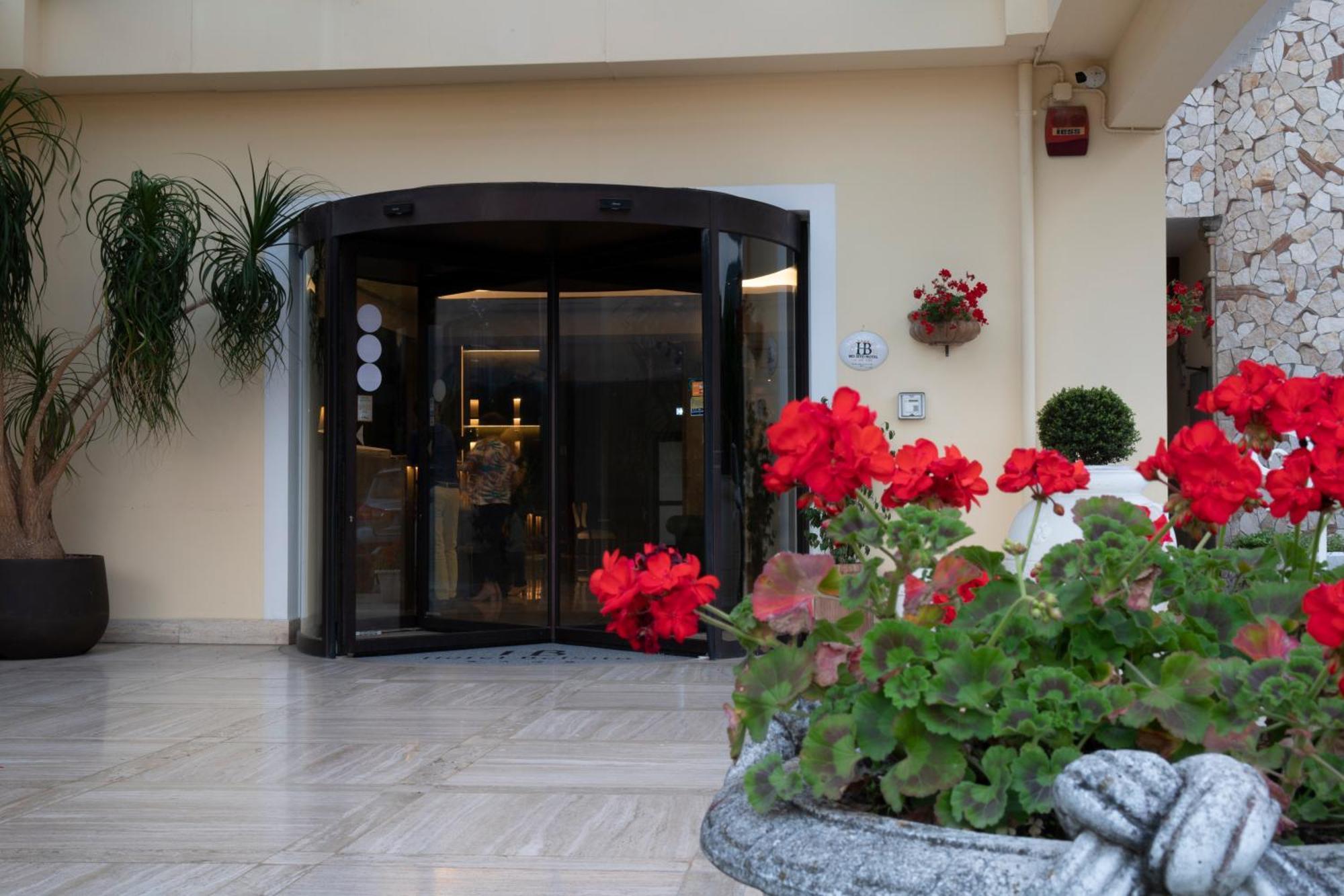 Bel Sito Hotel Due Torri مانوكاتْساتي المظهر الخارجي الصورة