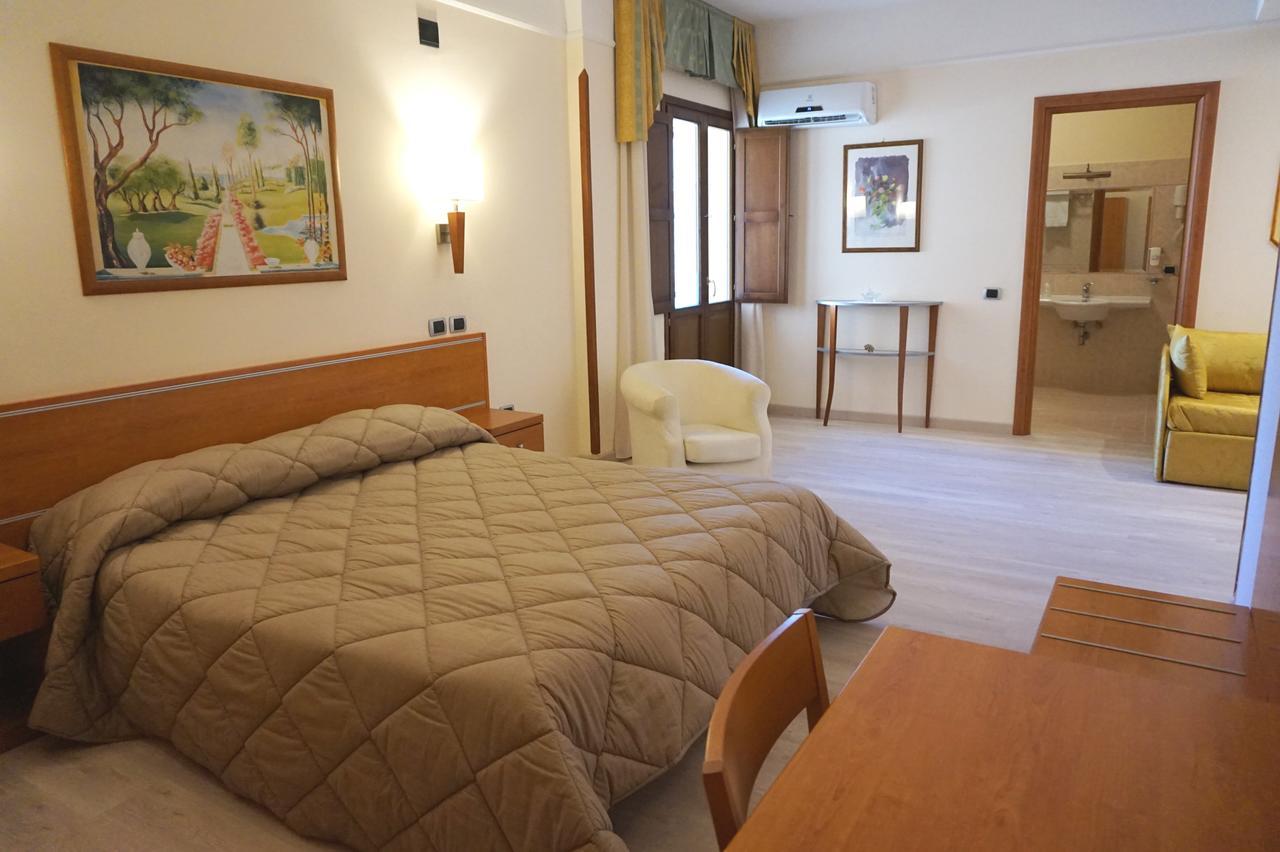 Bel Sito Hotel Due Torri مانوكاتْساتي المظهر الخارجي الصورة