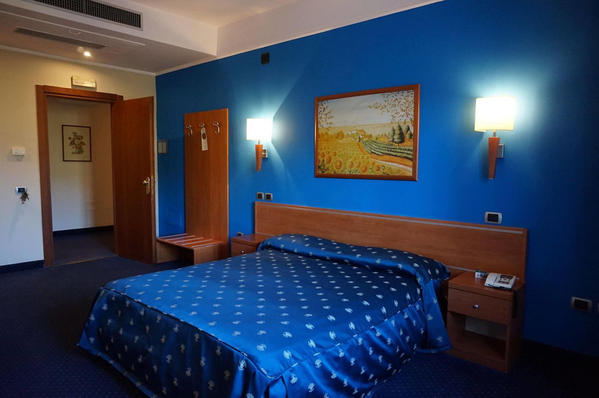 Bel Sito Hotel Due Torri مانوكاتْساتي المظهر الخارجي الصورة