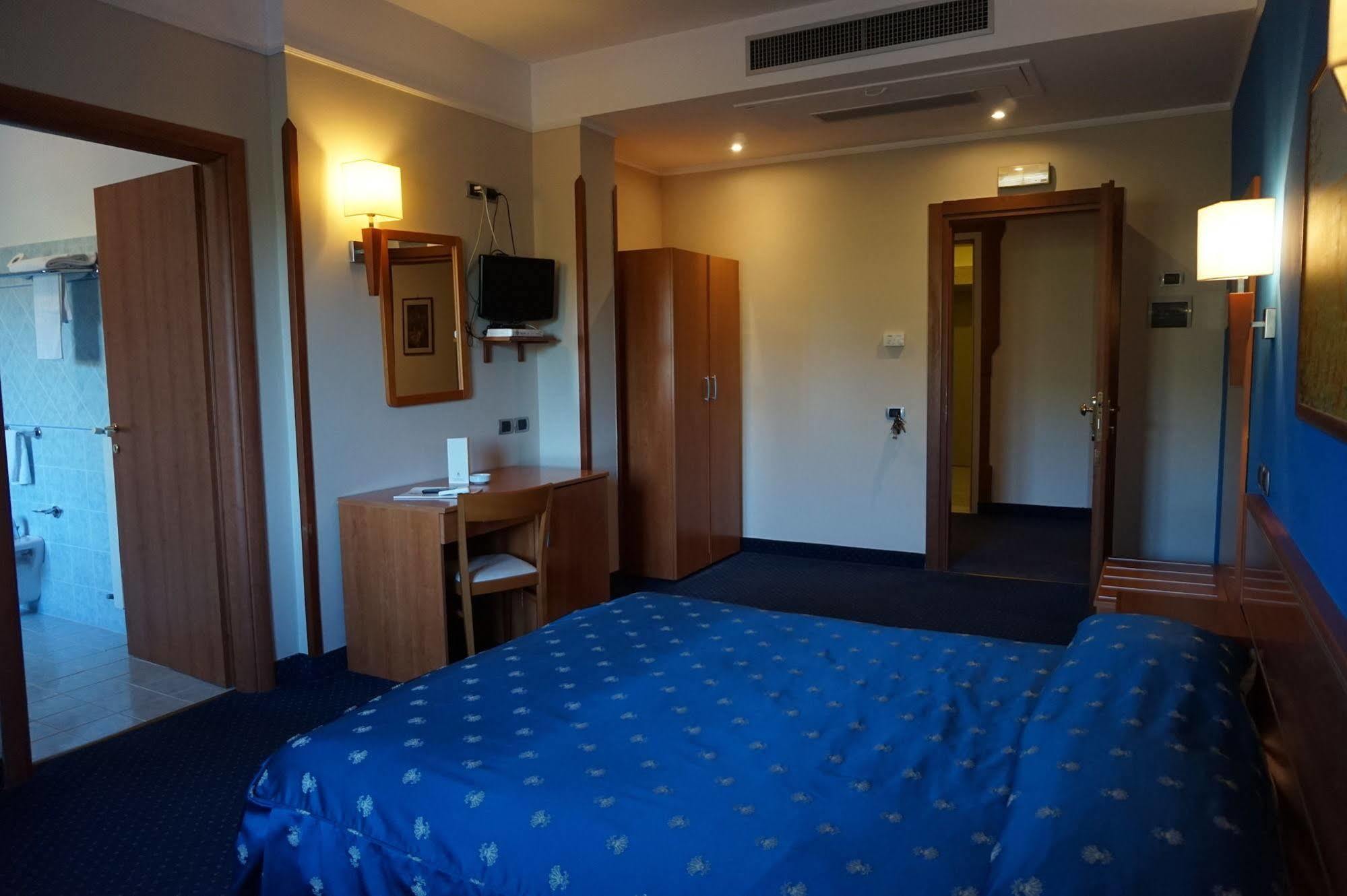 Bel Sito Hotel Due Torri مانوكاتْساتي المظهر الخارجي الصورة