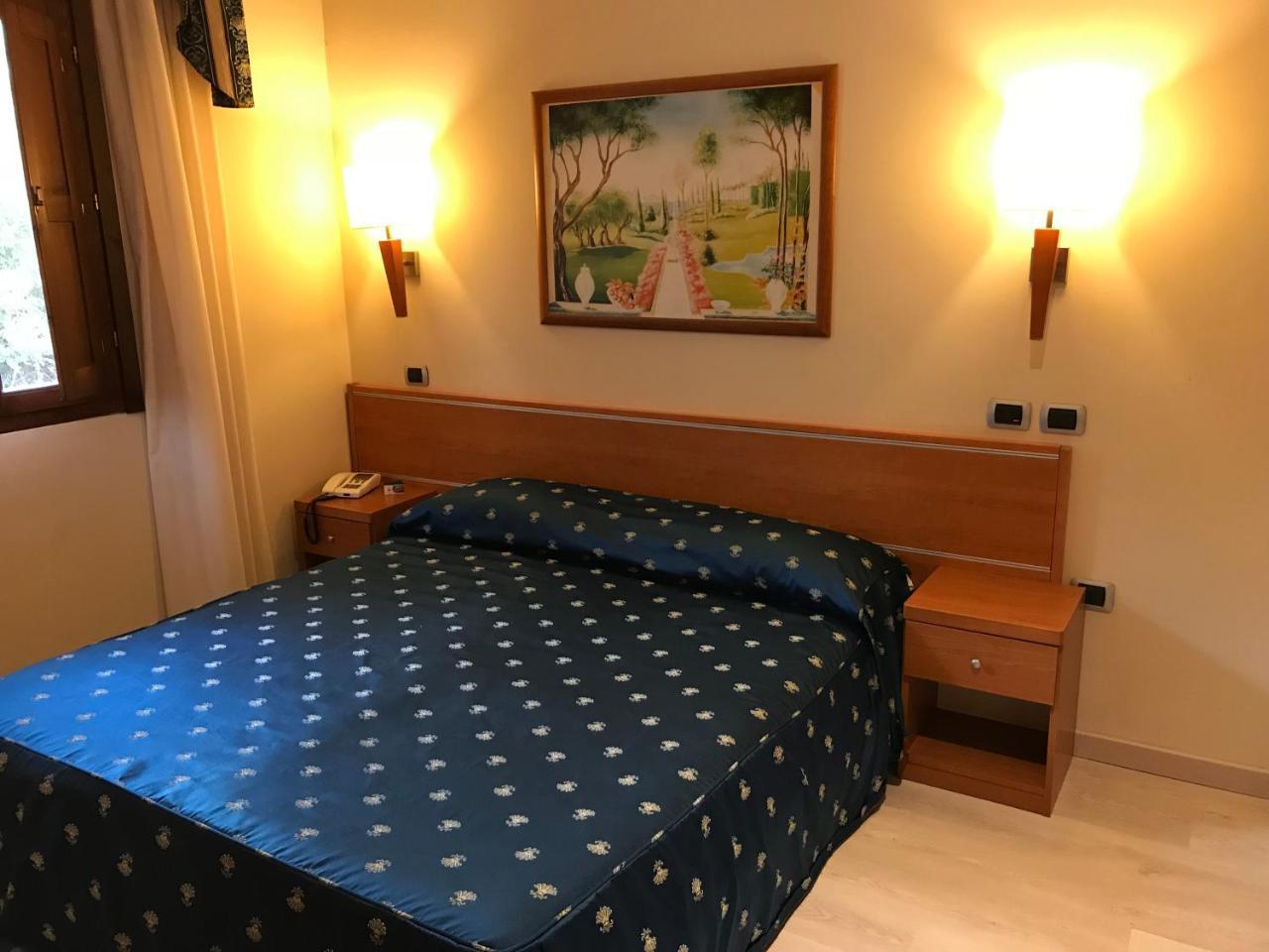 Bel Sito Hotel Due Torri مانوكاتْساتي المظهر الخارجي الصورة